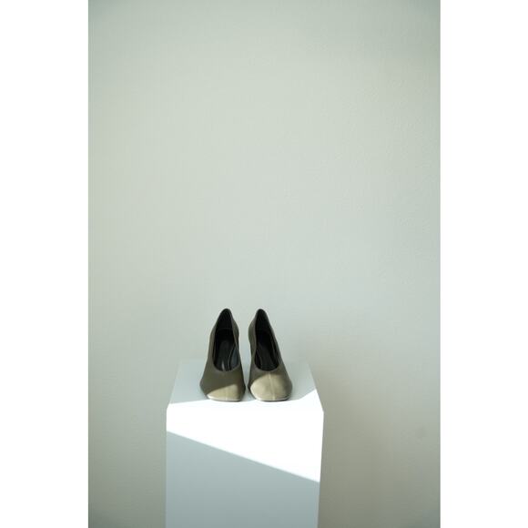 PHOEBE PHILO Nappa Green Olive Square Toe Pump Heel Shoe Size 38 US 7.5 -8 - Picture 10 of 11